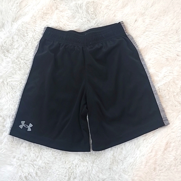 Bundle Boys Shorts - Picture 2 of 4